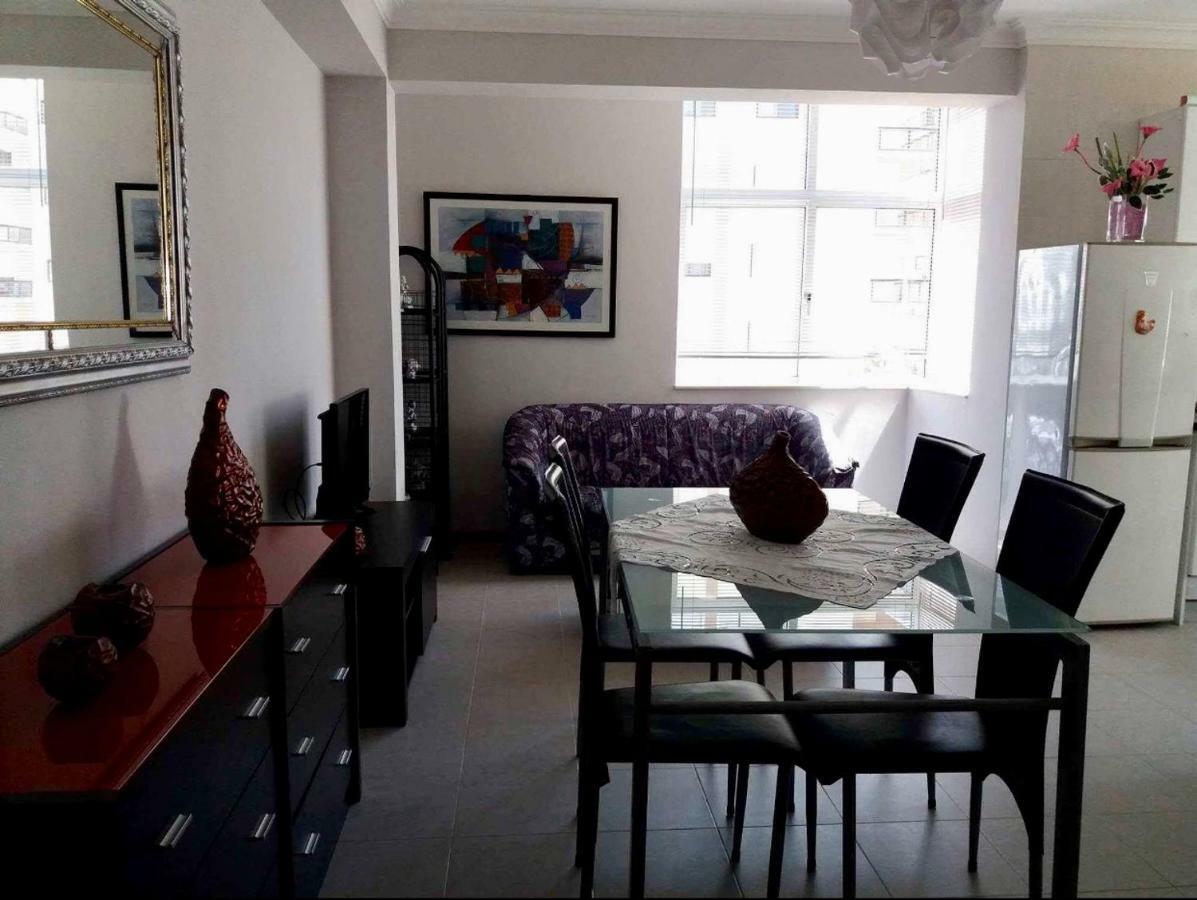 Apartamento Da Praia Da Amorosa Bagian luar foto