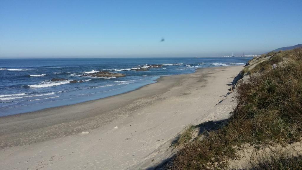 Apartamento Da Praia Da Amorosa Bagian luar foto