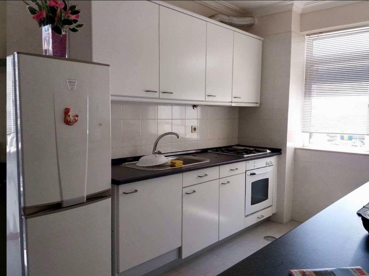 Apartamento Da Praia Da Amorosa Bagian luar foto